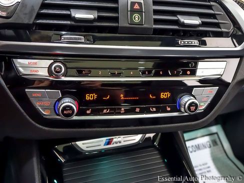 Used 2021 BMW X3 M40i w/ Parking Assistance Package AWD/4WD image 23