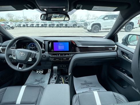 Certified 2026 Toyota Camry SE image 25