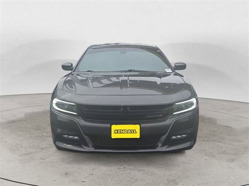 Used 2022 Dodge Charger SXT w/ Driver Convenience Group image 8