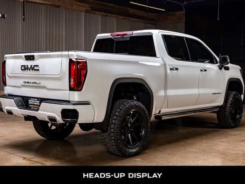 Used 2024 GMC Sierra 1500 Denali Ultimate image 10