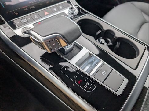New 2026 Audi Q7 2.0T Premium image 14