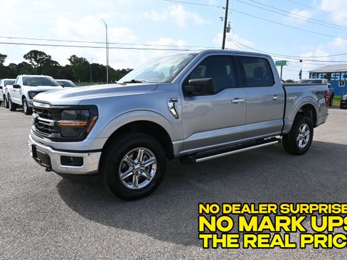 Used 2025 Ford F150 XLT w/ Equipment Group 301A Standard AWD/4WD image 6
