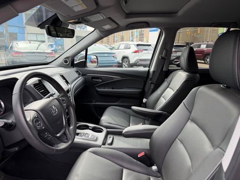 Certified 2023 Honda Ridgeline RTL image 7