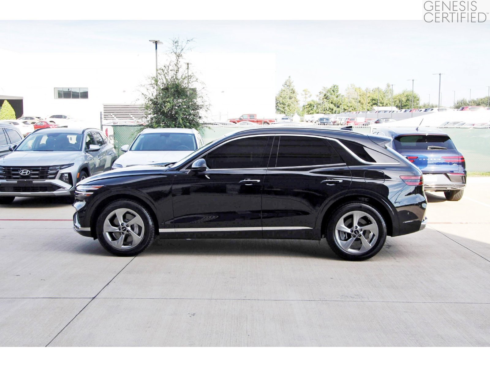 Used 2026 Genesis GV70 2.5T Advanced AWD/4WD image 5