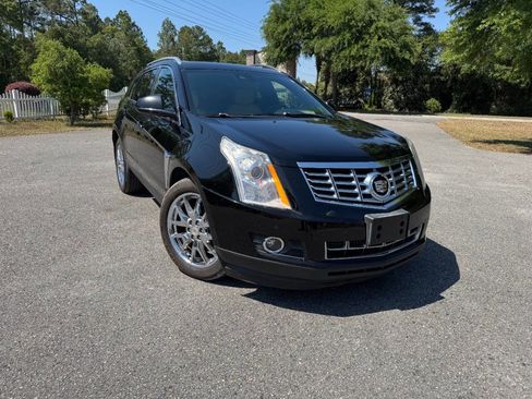 Used 2014 Cadillac SRX Performance w/ Driver Awareness Package AWD/4WD image 37