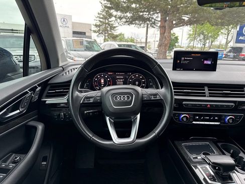 Used 2019 Audi Q7 3.0T Prestige w/ Prestige Package AWD/4WD image 2