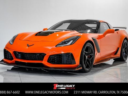 Used 2019 Chevrolet Corvette ZR1 image 1