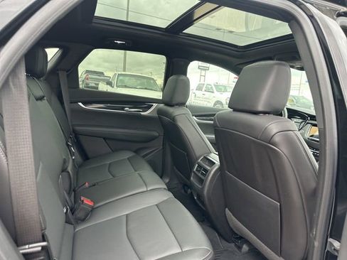 Used 2023 Cadillac XT5 Premium Luxury image 10