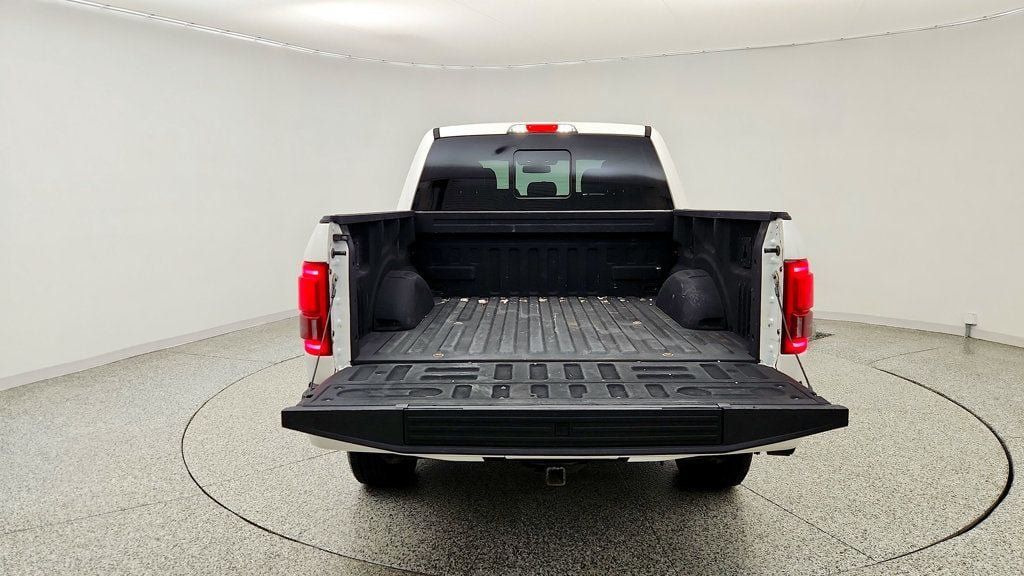 Used 2017 Ford F150 Platinum w/ Equipment Group 701A Luxury AWD/4WD image 22
