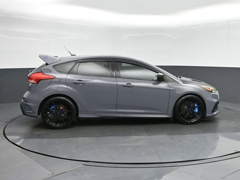 Used 2017 Ford Focus RS image 8