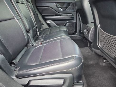 Used 2022 Lincoln Corsair AWD w/ Premium Package image 29