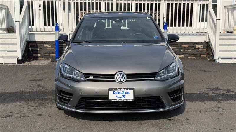 Used 2017 Volkswagen Golf R 4-Door AWD/4WD image 9