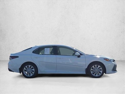 Used 2024 Toyota Camry LE FWD image 4