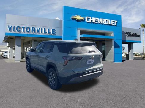 Used 2025 Chevrolet Equinox LT w/ Safety and Technology Package FWD image 7