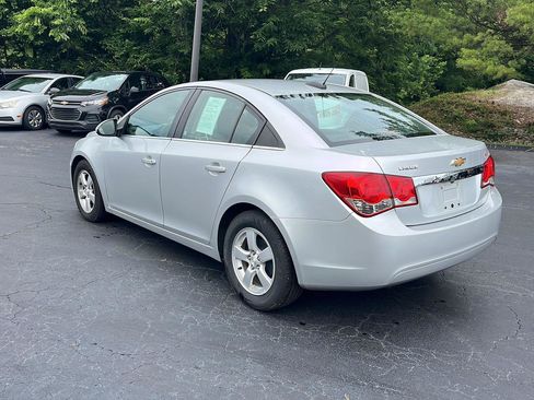 Used 2015 Chevrolet Cruze LT FWD image 3