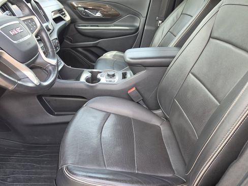 Used 2019 GMC Terrain Denali w/ Advanced Safety Package AWD/4WD image 12