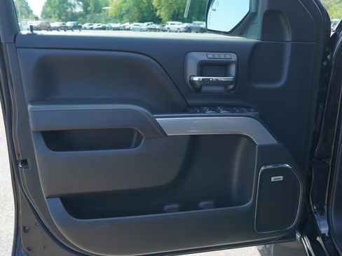 Used 2018 Chevrolet Silverado 1500 LTZ Z71 w/ LTZ Plus Package AWD/4WD image 20
