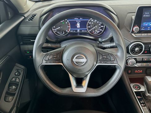 Used 2024 Nissan Sentra SV image 18