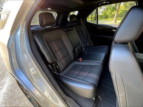 Used 2023 Chevrolet Equinox RS w/ LPO, Floor Liner Package image 22