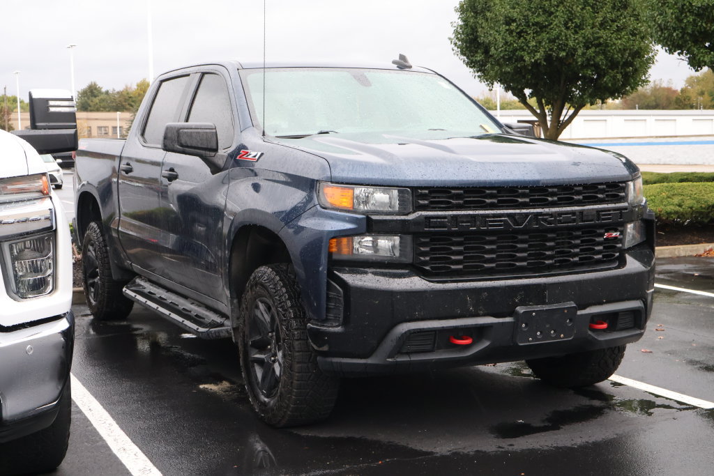 Used 2020 Chevrolet Silverado 1500 Custom Trail Boss w/ Custom Convenience Package AWD/4WD image 3