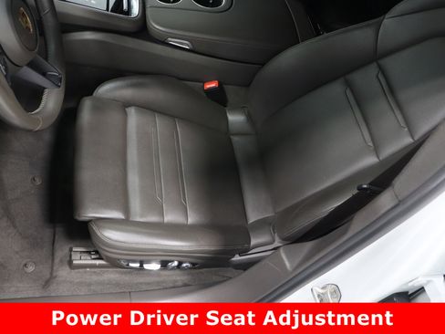 Used 2021 Porsche Panamera 4 image 16