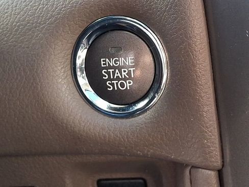 Used 2016 Lexus GX 460 image 30