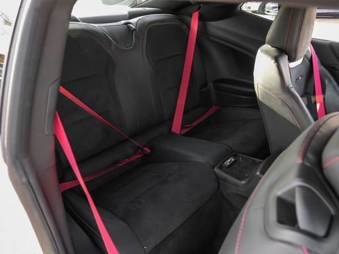 Used 2018 Chevrolet Camaro ZL1 image 38