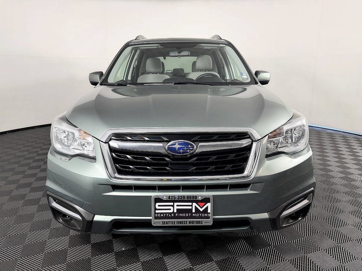 Used 2018 Subaru Forester 2.5i Premium AWD/4WD image 4