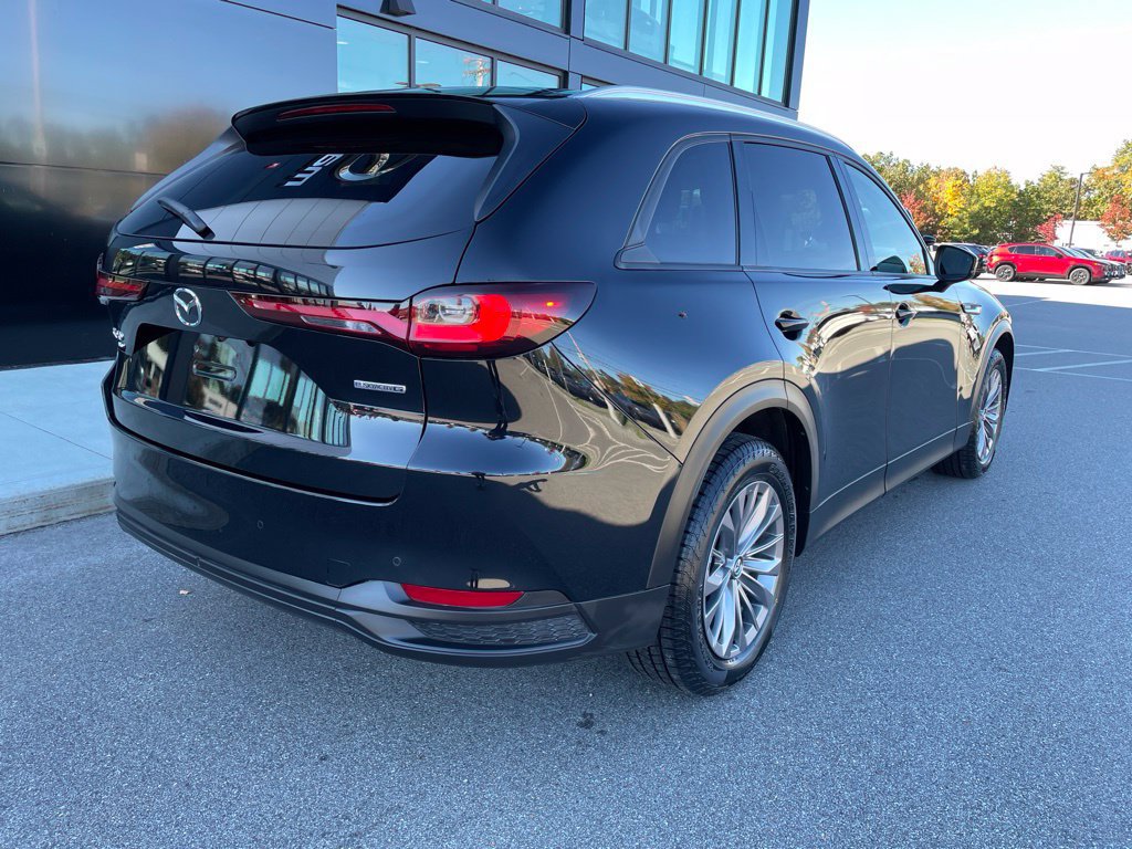Certified 2025 MAZDA CX-90 3.3 Turbo w/ Preferred Package AWD/4WD image 4
