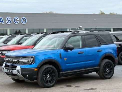 Certified 2025 Ford Bronco Sport Badlands AWD/4WD image 34