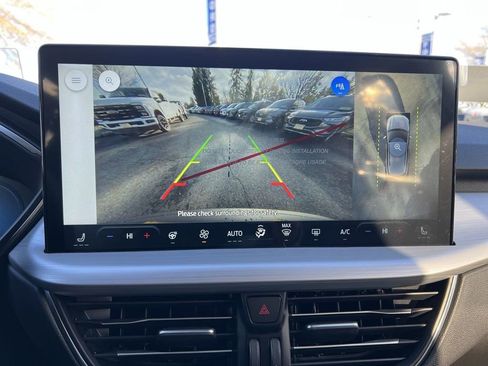 New 2025 Ford Escape SE w/ PHEV Premium Package FWD image 29