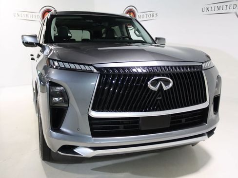 Used 2025 INFINITI QX80 Sensory AWD/4WD image 31