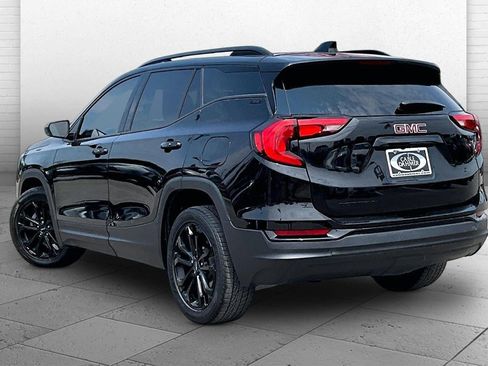 Used 2020 GMC Terrain SLE w/ Driver Convenience Package FWD image 8