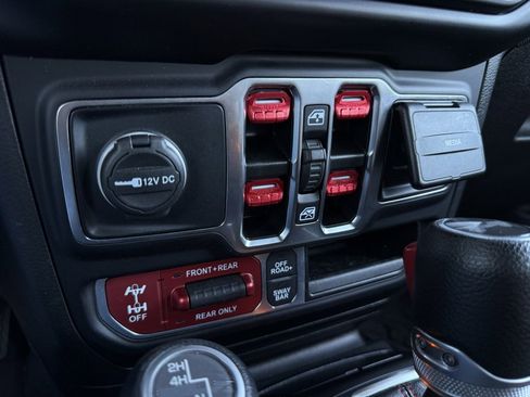 Used 2022 Jeep Wrangler Unlimited Rubicon image 19