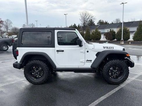 New 2026 Jeep Wrangler Sport AWD/4WD image 9