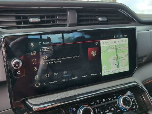 Used 2022 GMC Sierra 1500 AT4 w/ AT4 Premium Package image 14