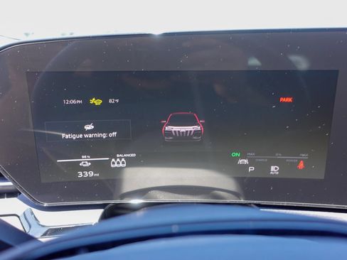 Used 2025 Audi Q6 e-tron Premium RWD image 13