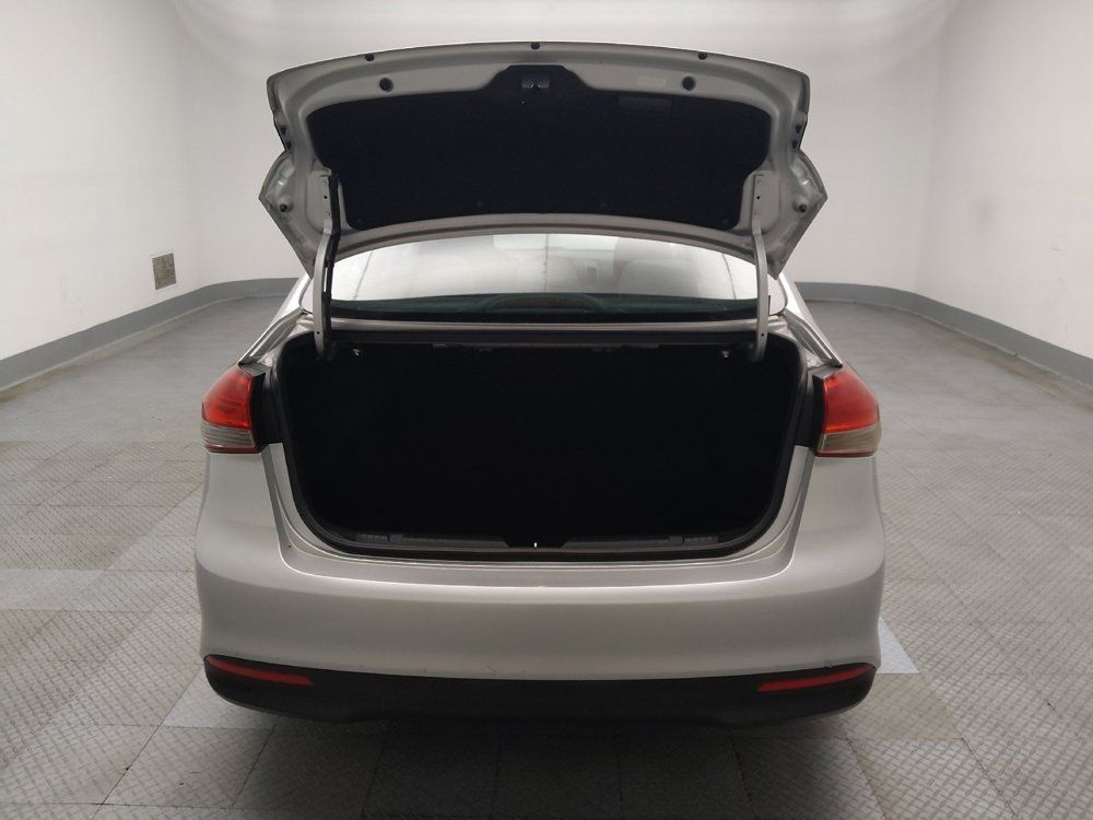 Used 2018 Kia Forte LX FWD image 29