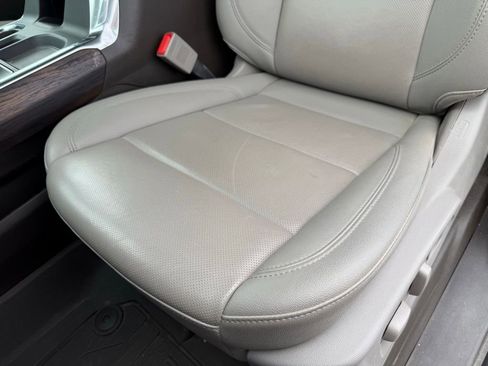 Used 2025 GMC Sierra 1500 SLT w/ SLT Premium Package image 22