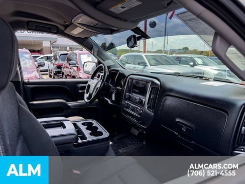 Used 2018 Chevrolet Silverado 1500 LT w/ Texas Edition RWD image 9