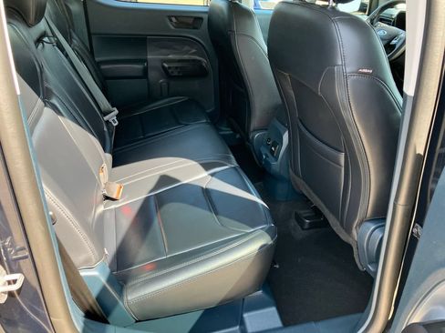 Used 2023 Ford Maverick Lariat w/ Lariat Luxury Package AWD/4WD image 12