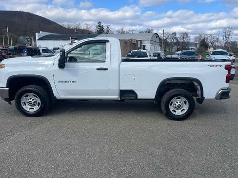 Used 2024 Chevrolet Silverado 2500 W/T w/ WT Convenience Package image 4