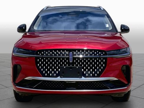 Used 2024 Lincoln Nautilus Reserve w/ Equipment Group 202A AWD/4WD image 3