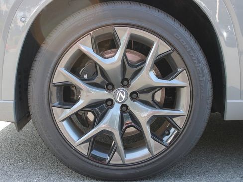 Used 2026 Lexus TX 500h AWD w/ Technology Package image 6