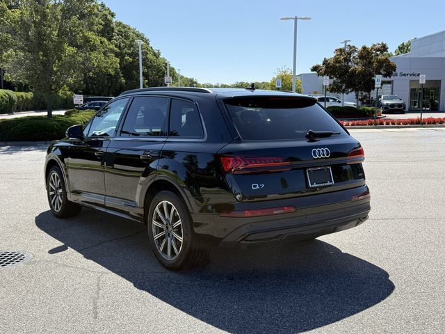 Used 2023 Audi Q7 2.0T Premium Plus AWD/4WD image 7