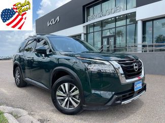Used 2024 Nissan Pathfinder SL FWD video 1