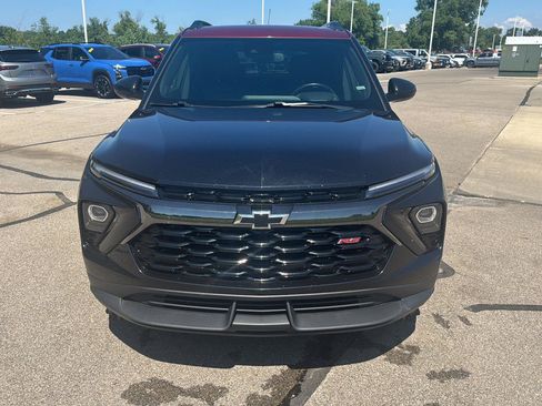 Used 2024 Chevrolet TrailBlazer RS FWD image 8