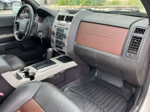 Used 2008 Ford Escape XLT FWD image 10