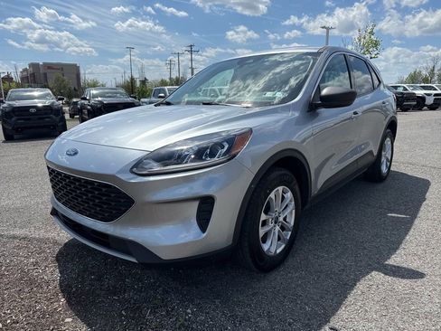 Used 2022 Ford Escape SE w/ Convenience Package image 3