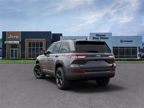 New 2026 Jeep Grand Cherokee Limited w/ Limited Altitude Package image 3